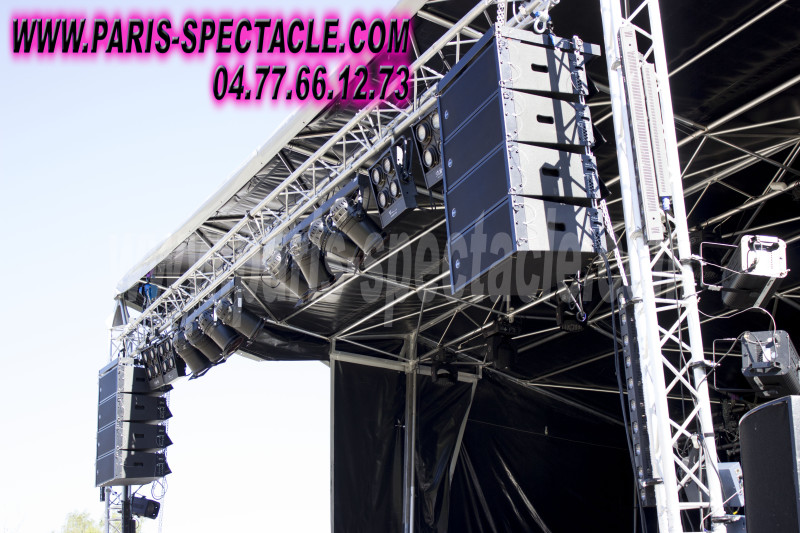location de podium à grenoble