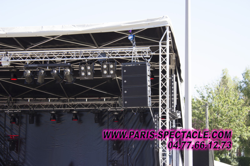 location podium couvert