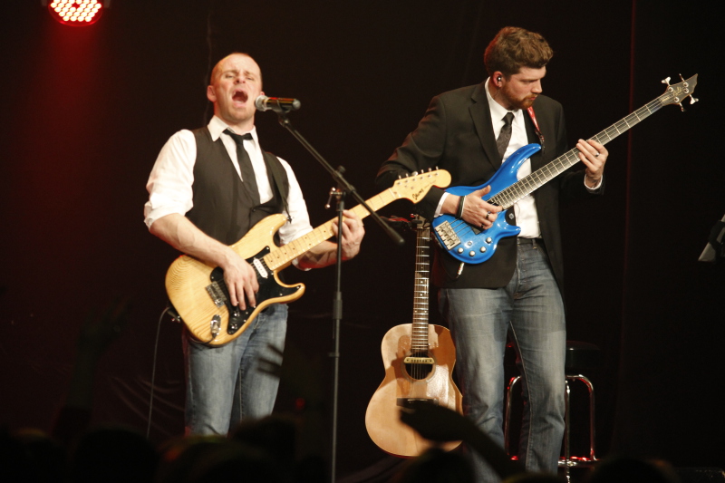 spectacle sur le groupe TELEPHONE